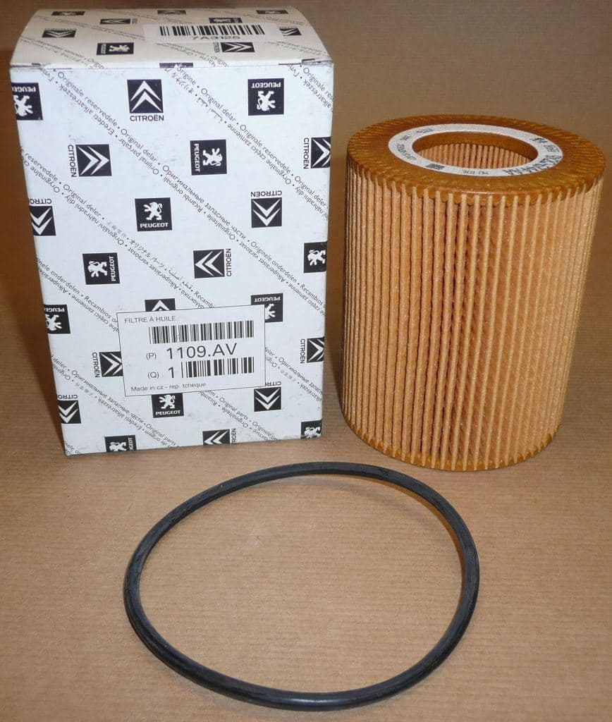 Oljefilter - Citroën C5 III/C6 P 407 3.0HDI från Autofrance