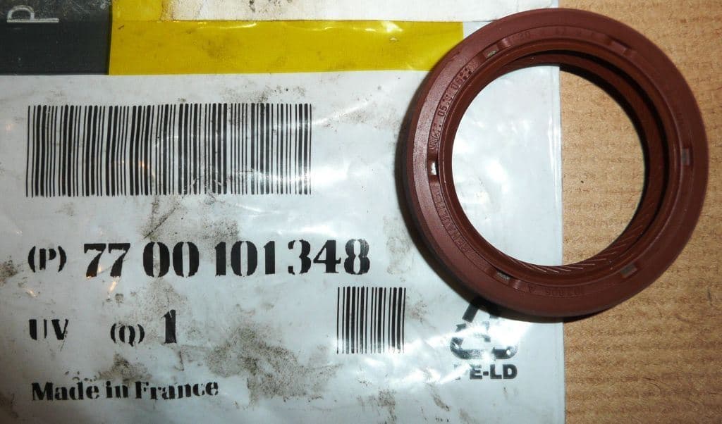 Packning Kamaxel - Renault Master II från Autofrance