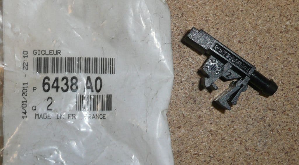 Spolarmunstycke - Citroën Berlin, Peugeot Partner från Autofrance