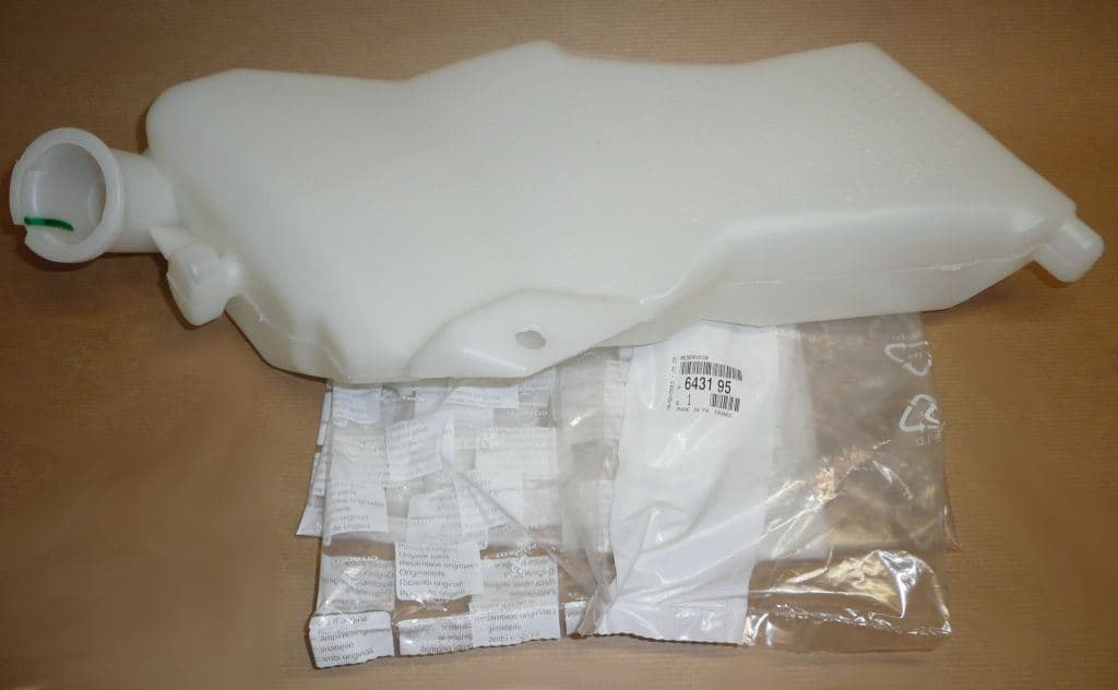 Spolarvätskebehållare - Peugeot 206/206+ från Autofrance