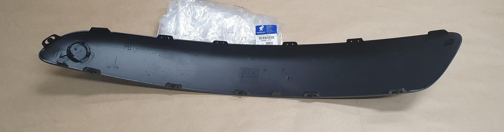 Stötfångarlist - Peugeot 307 fram höger från Autofrance