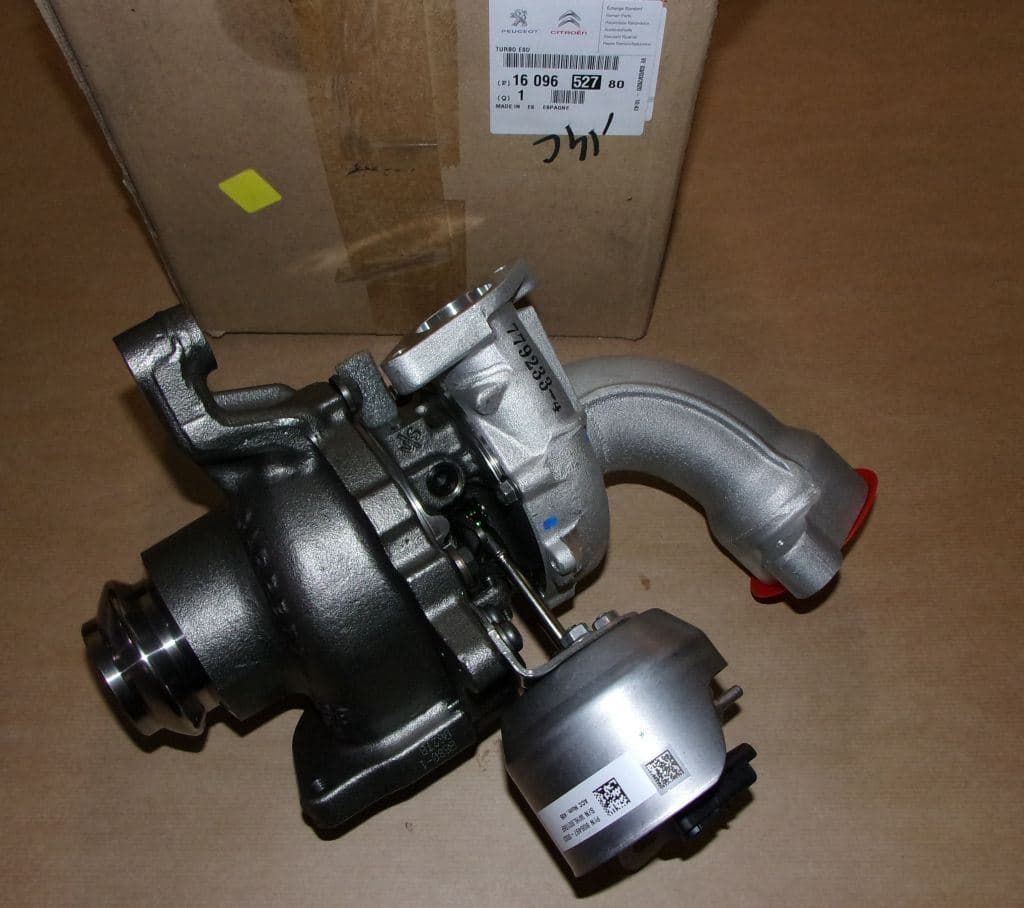 Turboaggregat - Peugeot 3008/5008 2.0HDI från Autofrance
