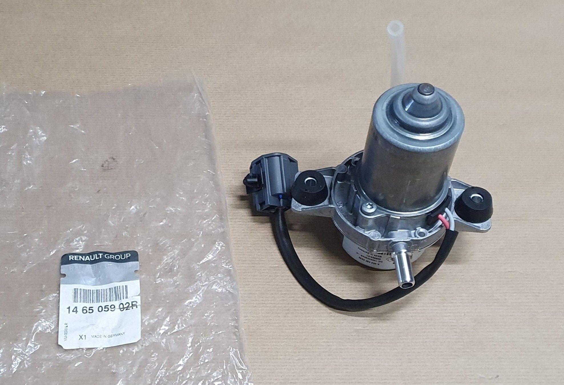 Vakuumpump - Renault Clio IV 1.6 Rs