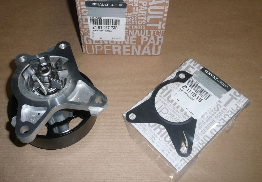 Vattenpump - Renault Clio III/Fluence 2.0 16V från Autofrance