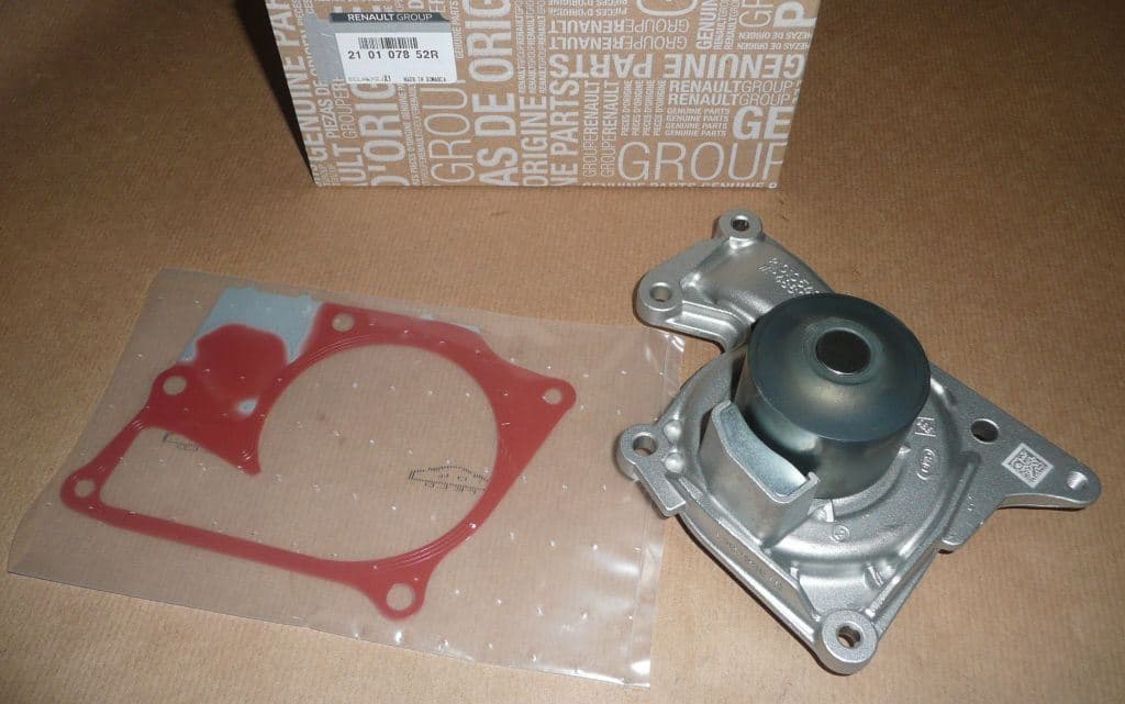 Vattenpump - Renault Megane, Dacia Duster/Dokker 1.5 från Autofrance