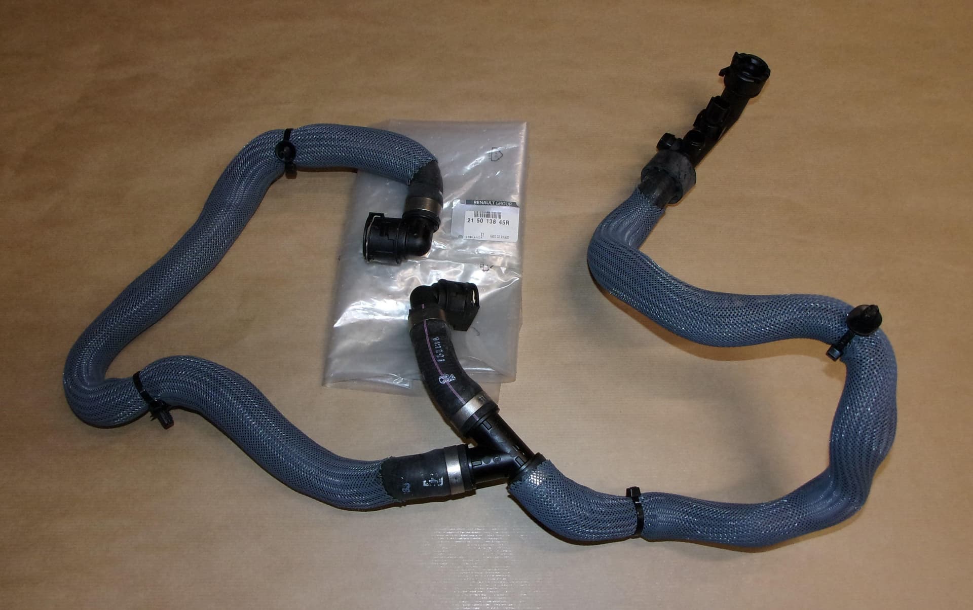 Vattenslang - Renault Megane IV 1.5BLUEDCI från Autofrance