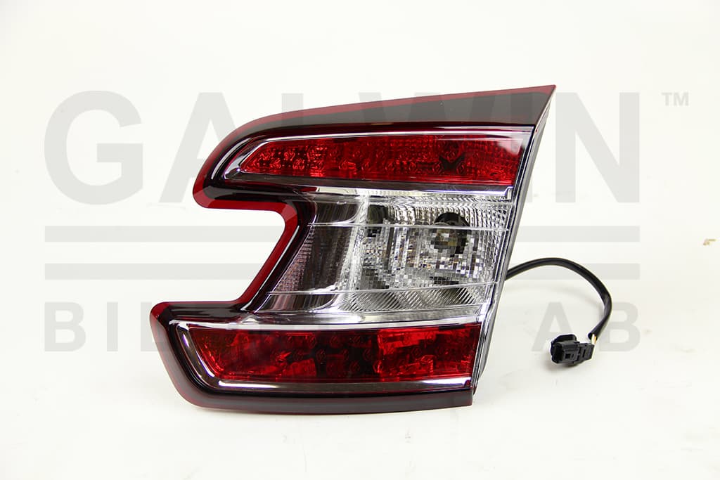 Baklykta hö, kombi, inre, med lamphållare — Höger, inre från Galwin