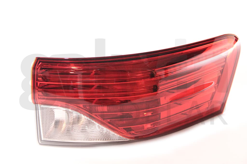 Baklykta hö, yttre, kombi 11/2011-05/2015, med LED, med lamphållare från Galwin