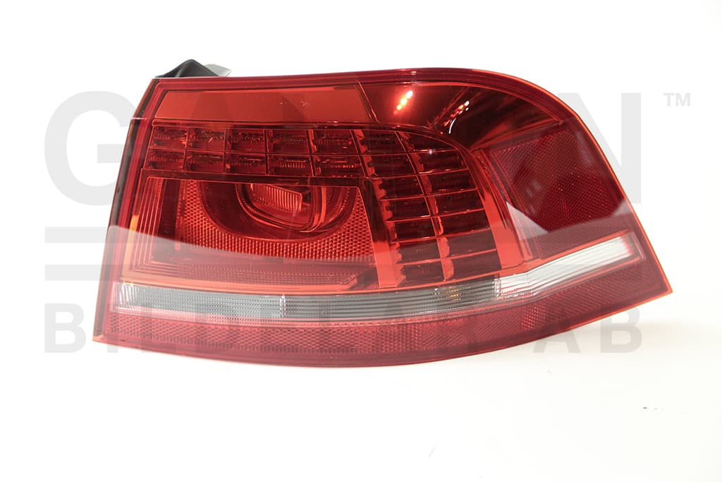 Baklykta hö yttre, LED, kombi, med lamphållare från Galwin