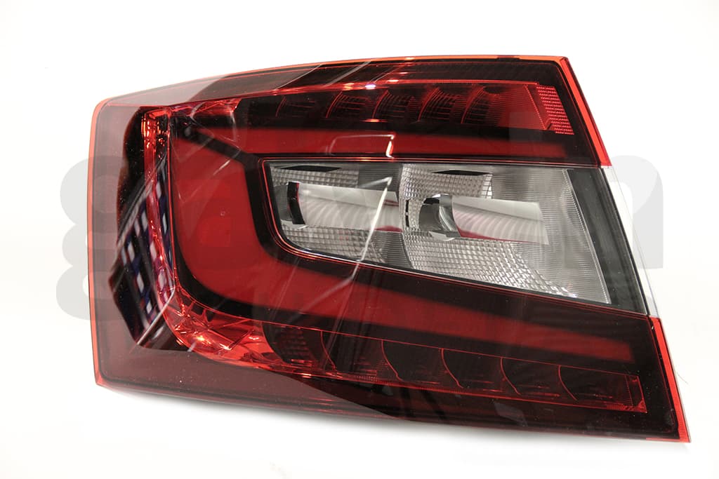 Baklykta vä, "High LED", utan lamphållare 03/2017- — Vänster från Galwin