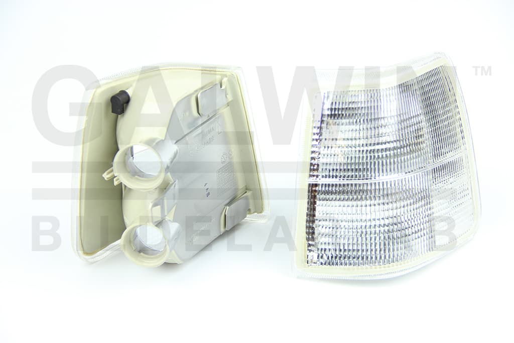 Blinkers u/lamphållare vit 91- från Galwin