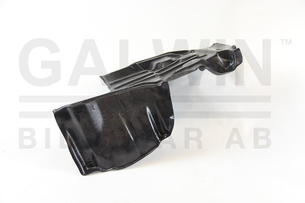 Hasplast/stänkskydd under motor hö