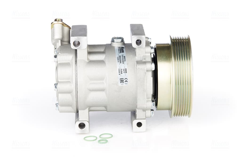 Kompressor ac, Nissan