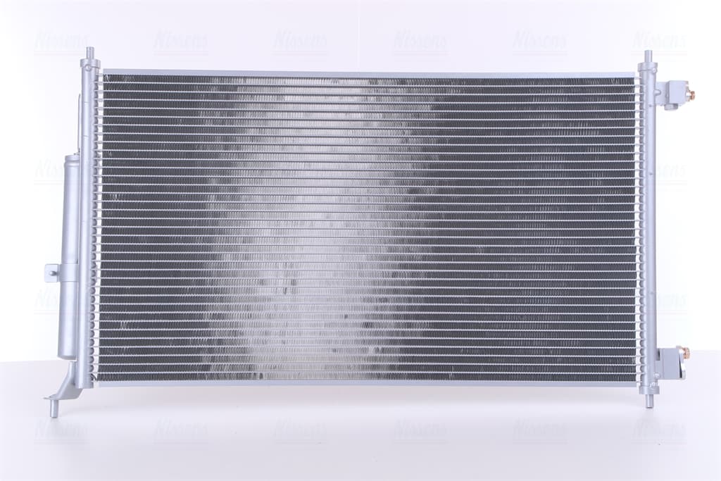 Kondensor Nissan Micra K12 alla mod. Man/aut. 11/02-