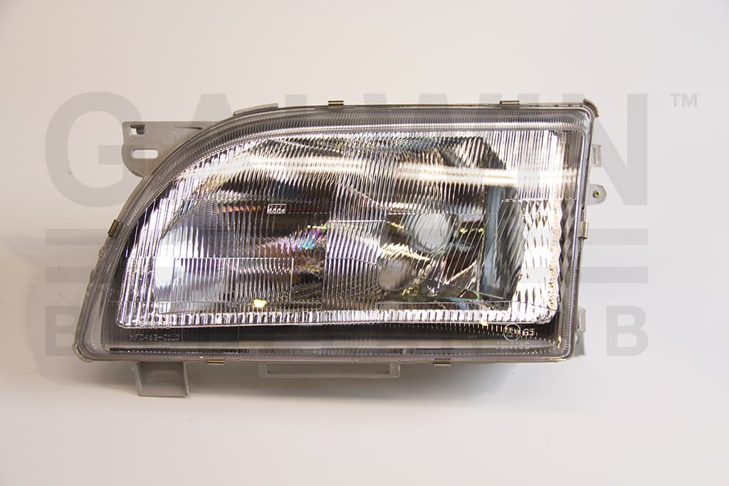 Strålkastare vä man/eljustering/plastglas 09/1994- — Vänster från Galwin