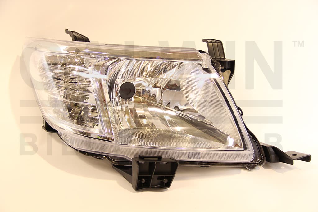 Strålkastare hö, H4, eljustering, vit blinkers 07/2011- från Galwin